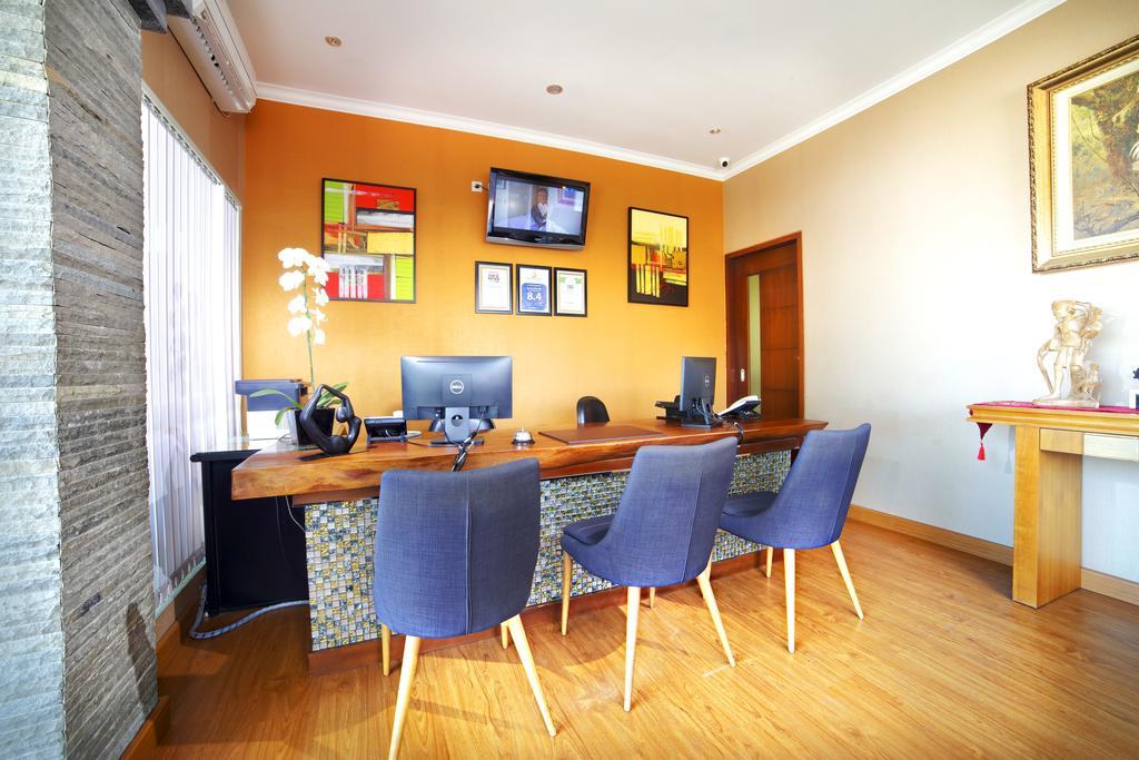The Banyumas Villa Denpasar Dış mekan fotoğraf