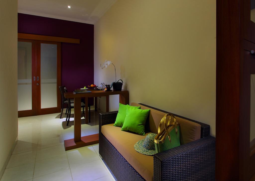 The Banyumas Villa Denpasar Dış mekan fotoğraf